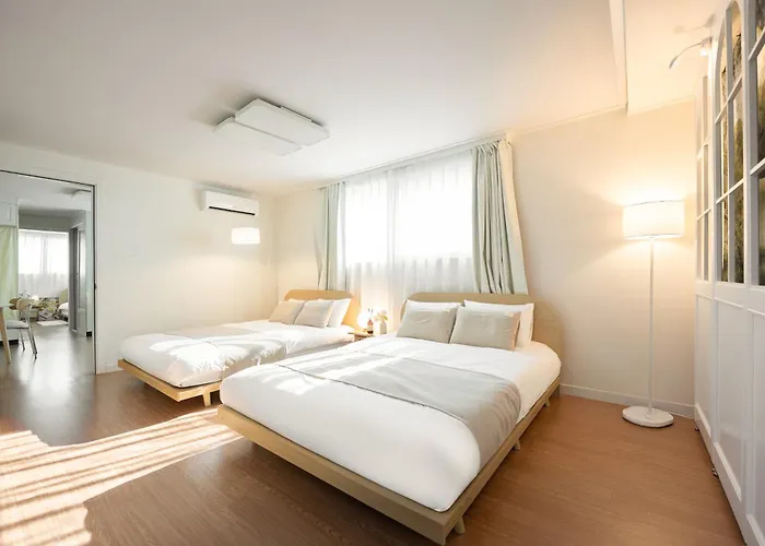 3-min Walk To Mangwon Market, Free Parking&luggage Storage, Sleeps 10 Appartement Seoel