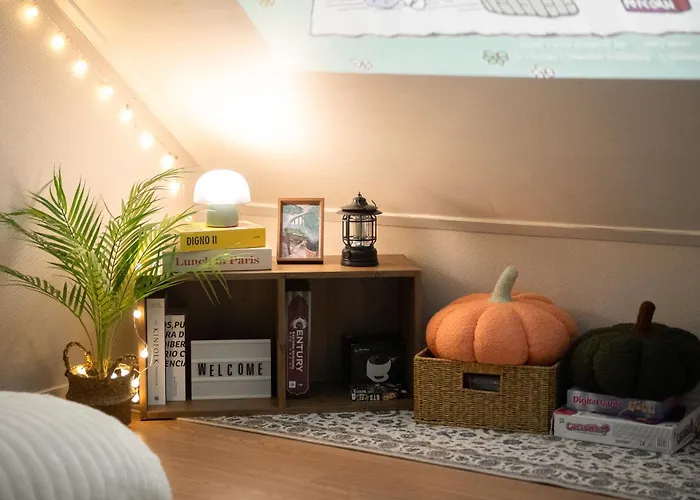3-min Walk To Mangwon Market, Free Parking&luggage Storage, Sleeps 10 * Seoel